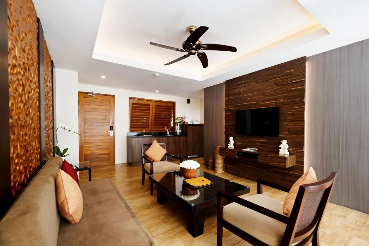 Villa Kayu Raja Seminyak