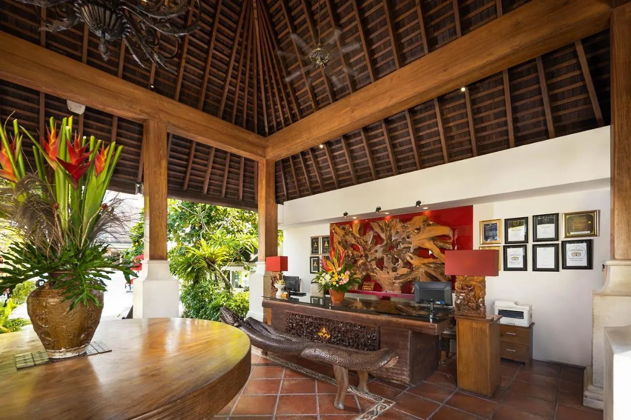 Villa Kayu Raja Seminyak