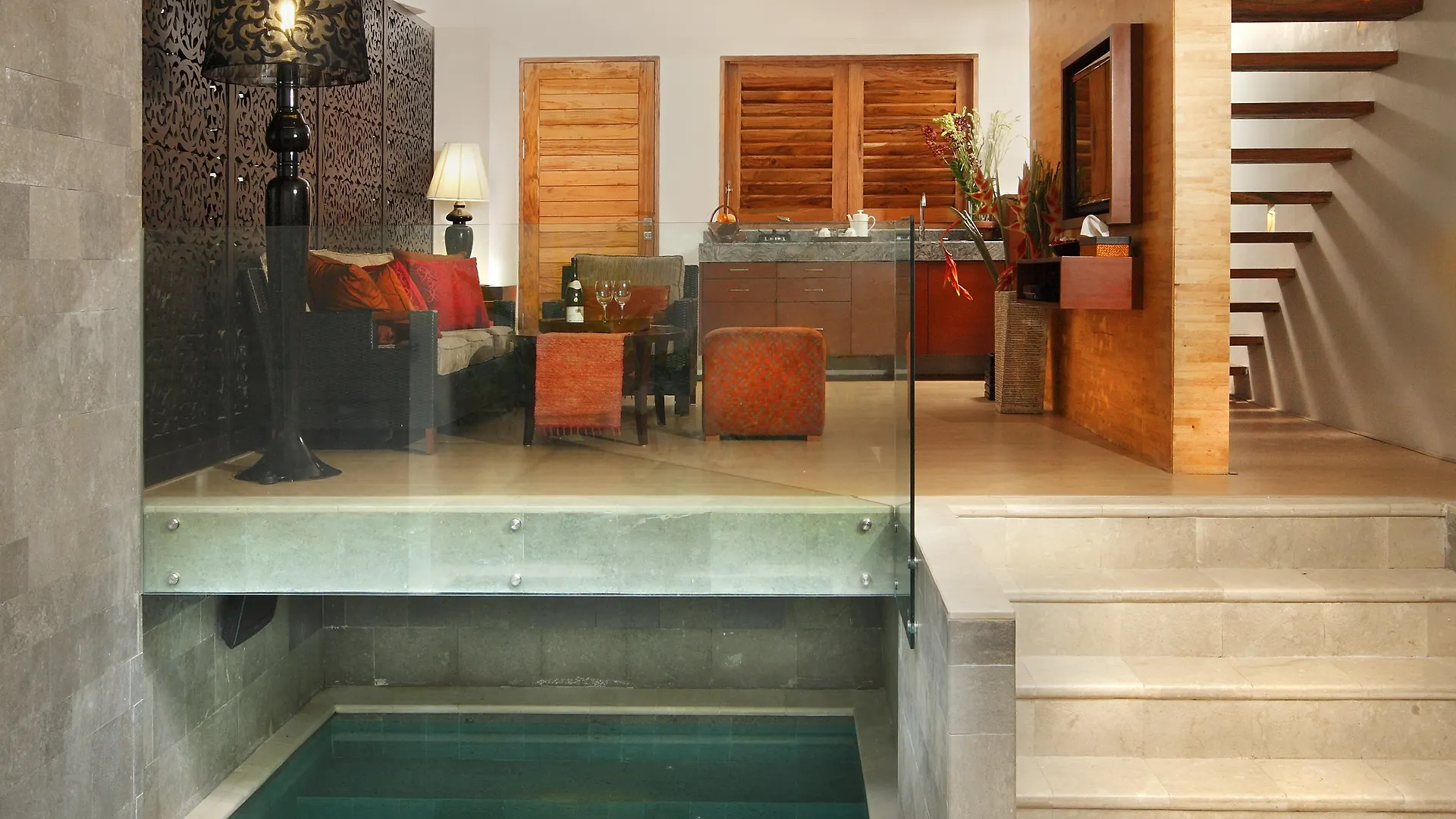 Villa Kayu Raja Seminyak
